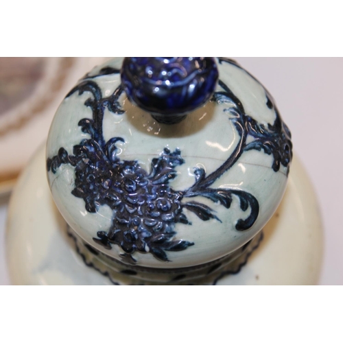 208 - Royal Crown Derby porcelain ginger jar and cover with hand painted sailing boat scene, 20cm tall and... 