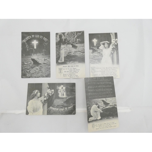 111 - TITANIC COMMEMORATIVE POSTCARDS.&nbsp;&nbsp;Set of 6 postcards commemorating the Titanic disaster, p... 