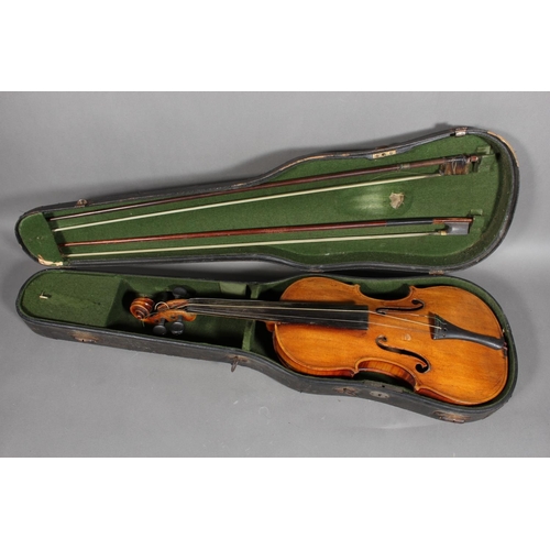 Antique Italian violin in the manner of Joseph Guarnerius Del Gesu