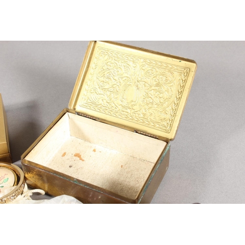 472 - Silver swing handled pierced basket, maker HM, Birmingham, 45g.