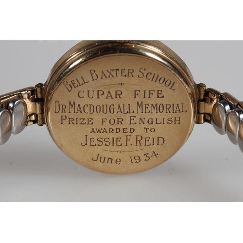 475 - Ladies 9ct yellow gold cased wristwatch.