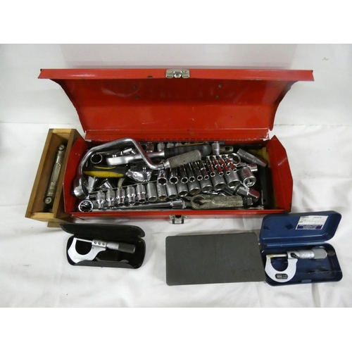292 - Toolbox of sockets, micrometers and a spirit level.
