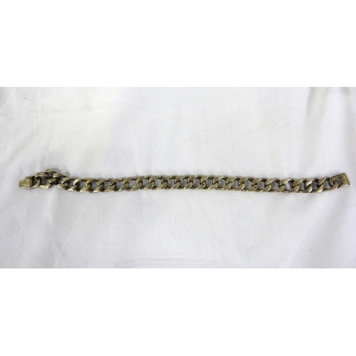 115 - Silver curb link bracelet.