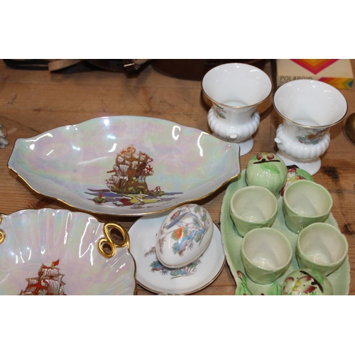 117 - Carlton ware cruet set, a bowl, Crown Devon dishes, Wedgwood dishes, vases, etc.