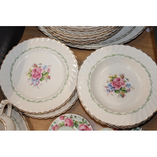 162 - Royal Staffordshire by Clarice Cliff Janice dinner service, and Allertons coffee cans and saucers.