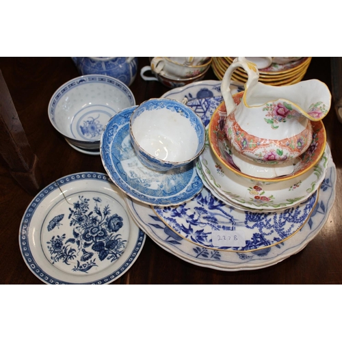 227B - Decorative ceramics to include part teaset, etc.