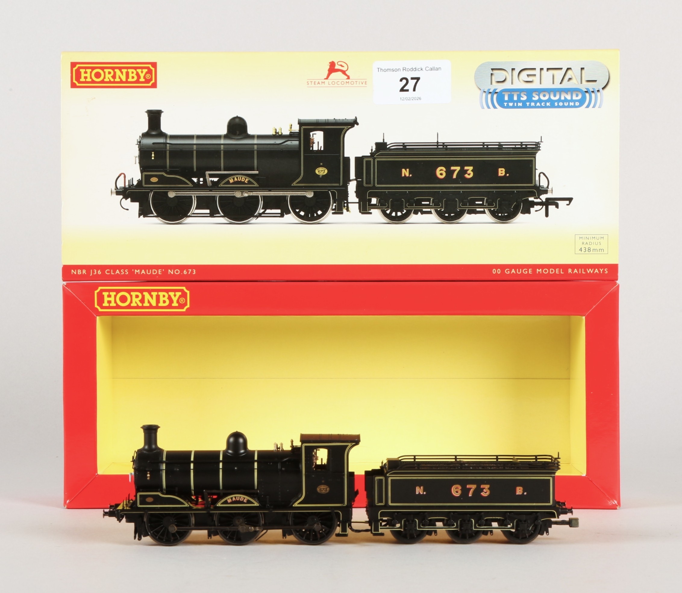 Hornby OO Gauge locomotive & tender NBR J36 class 673 'Maude' (with ...