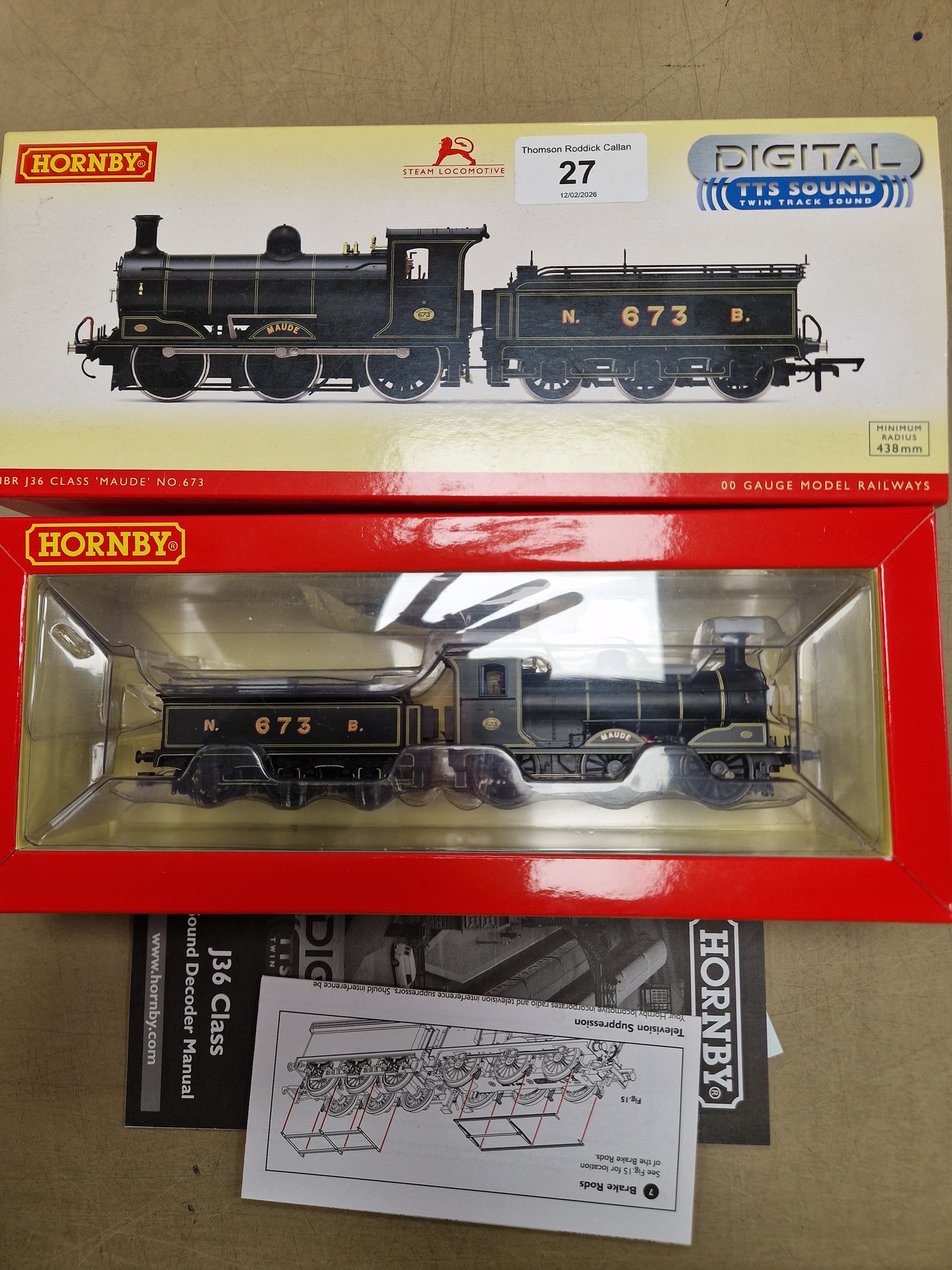 Hornby OO Gauge locomotive & tender NBR J36 class 673 'Maude' (with ...