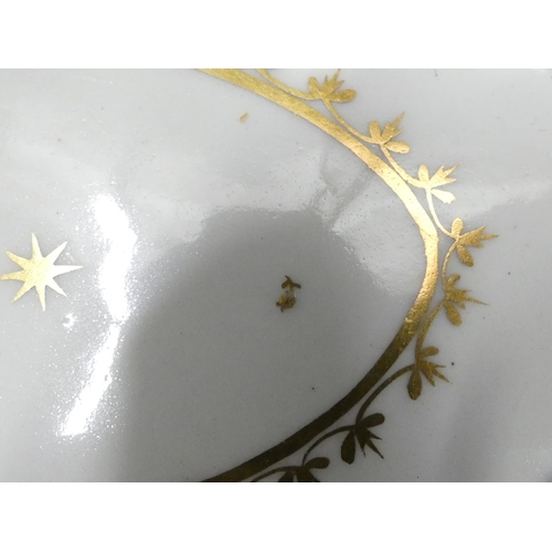 20 - New Hall teapot of small size silver shape, blue printed with 