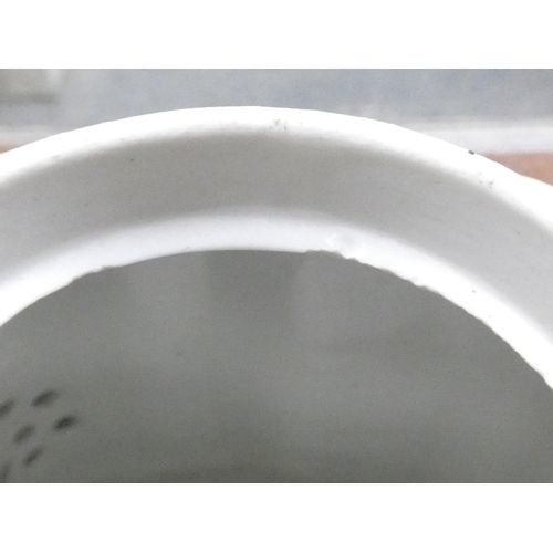 23 - New Hall teapot of early plain form silver shape, straight spout with oak leaf moulding and rosette ... 