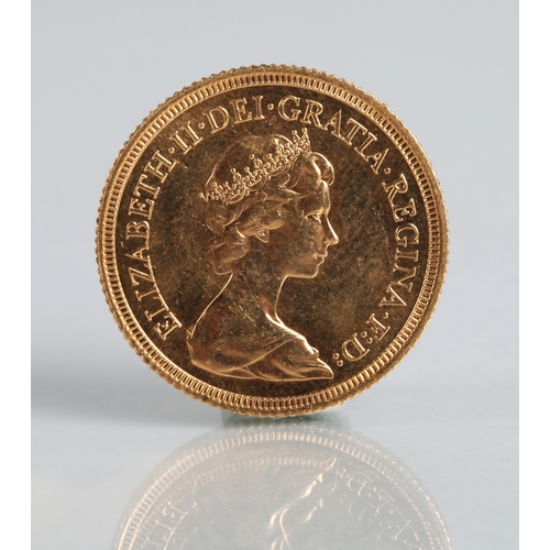 38 - Elizabeth II 1978 sovereign