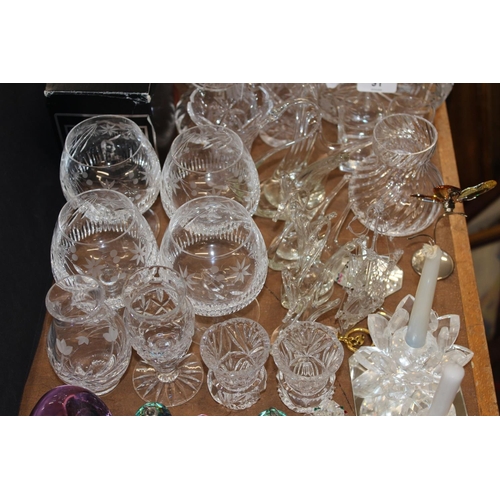 91 - Glassware to include Art Glass clown models, bowls, drinking glasses, a fish model, a Mdina Glass pa... 