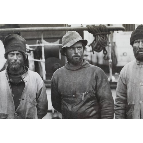 91 - PONTING HERBERT G. Polar photograph, Scott`s Expedition.  Western Geological Party, Debenham, Griffi... 