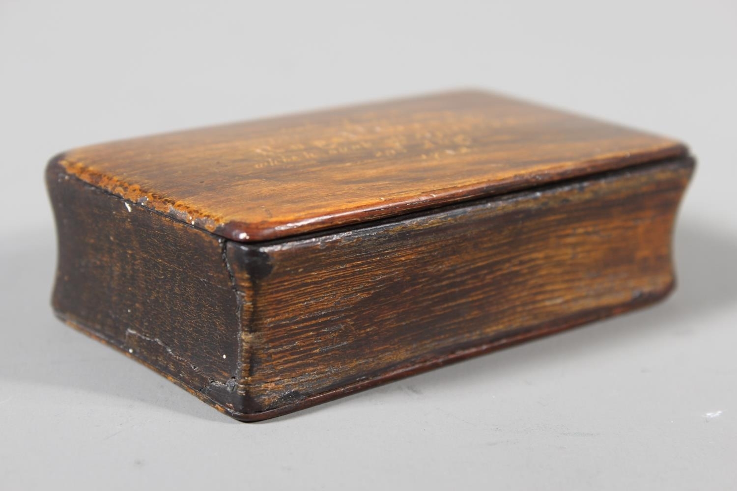 Antique oak snuff box - reputedly made of 'oak Line of Battleship Royal ...