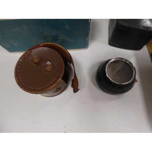 48 - Group of cameras to include Emi K, Polaroid, Kodak Junior Six-20 series II, Werra, cine-type camera ...