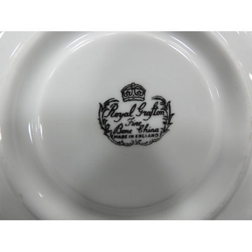 6 - Two cartons containing floral china tea and dinnerwares to include Colclough, Royal Vale and Royal G...