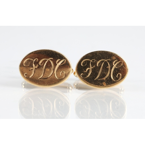 115 - Pair 9ct gold cufflinks, gross weight 10.8g