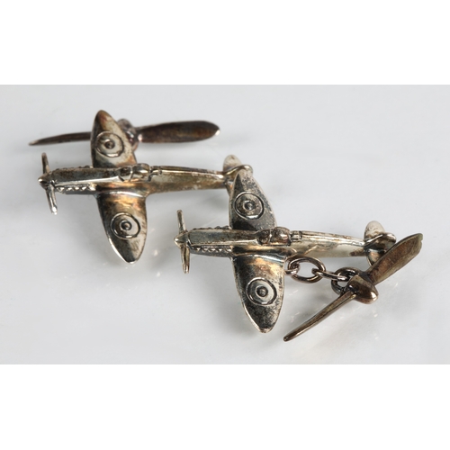 83 - Pair of silver spitfire cufflinks, 9.6g gross