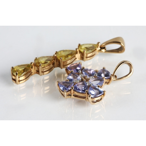 58 - Two 9k gold gem set pendants (2), gross weight 3.4g