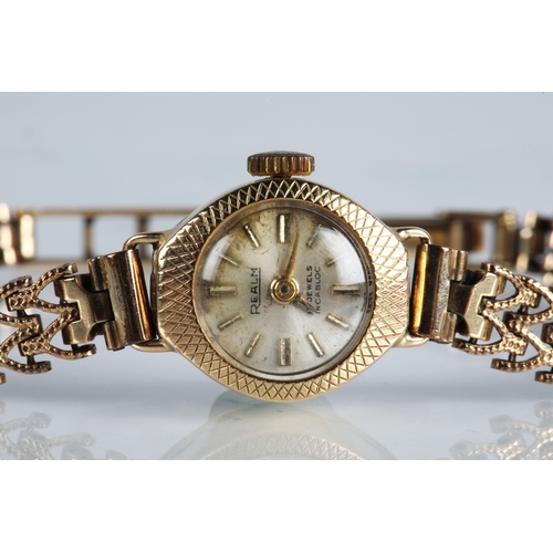 74 - 9ct gold vintage ladies wristwatch, gross weight 11.4g