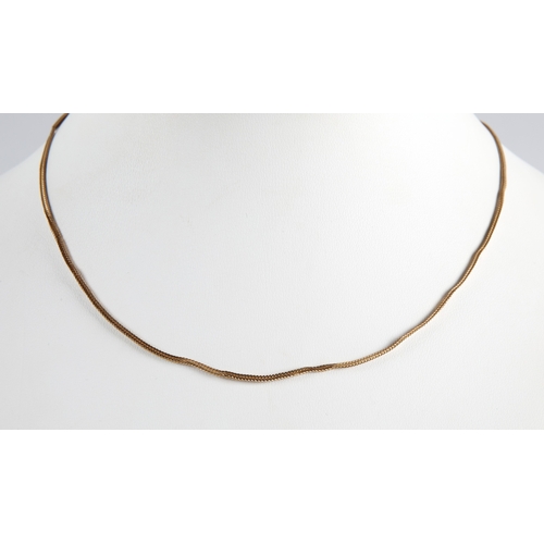 105 - 9ct gold chain necklace, 2.8g