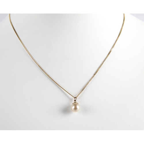 112 - 9ct gold necklace with pearl pendant,gross weight 2.4g