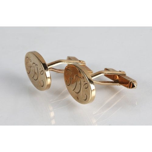 115 - Pair 9ct gold cufflinks, gross weight 10.8g