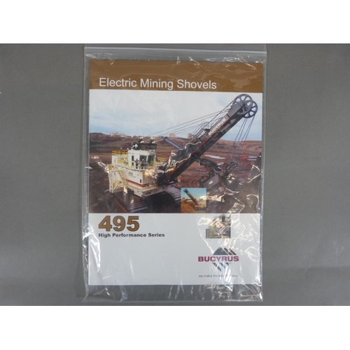 1001 - TWH Collectables of China, TWH011 1:50 scale diecast model of a 495HF Bucyrus Electric Mining Shovel... 