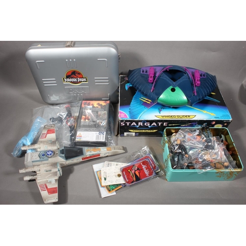 Stargate 892026 Winged Glider Alien Attack Craft boxed and many loose ...