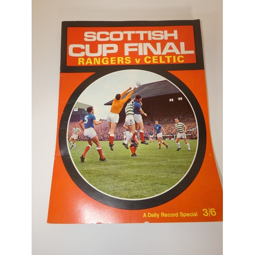 148 - Box of collectables to include fountain pen, Parker Arrow Flighter GT ballpen in case, and others, r... 