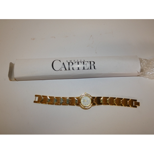 153 - Box of costume jewellery to include boxed brooches, pendants on chains, and pairs of earrings.&nbsp;