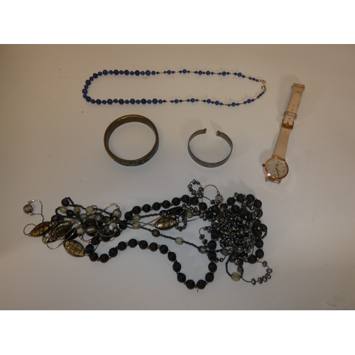 155 - Box of costume jewellery and curios to include a rubbed Georgian penny, Parker pen, necklaces etc.&n... 