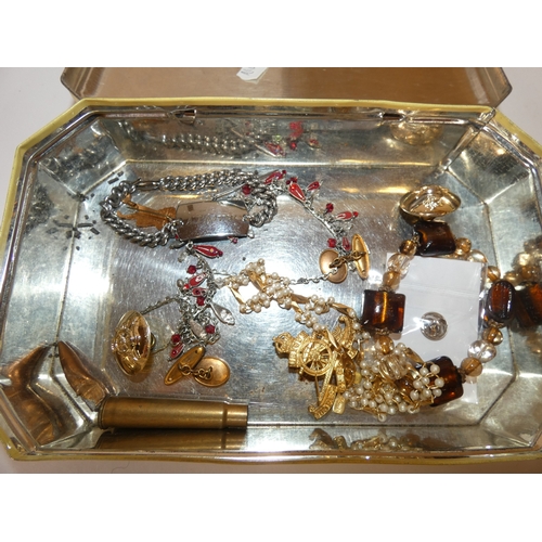 159 - Box of costume jewellery, coins and curios to include two 1986 Commonwealth games £2 coins in origin... 