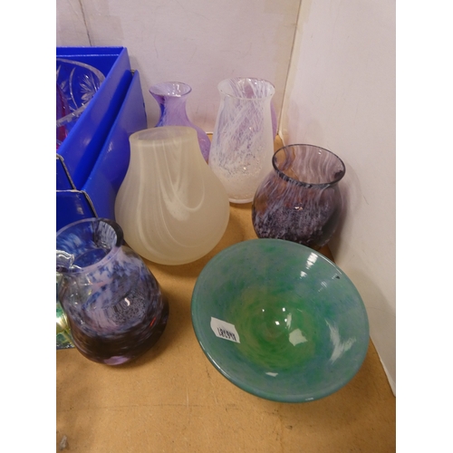 62 - Group of art glass spill vases to include Caithness, larger Caithness flash cut vase, crystal bowl e... 