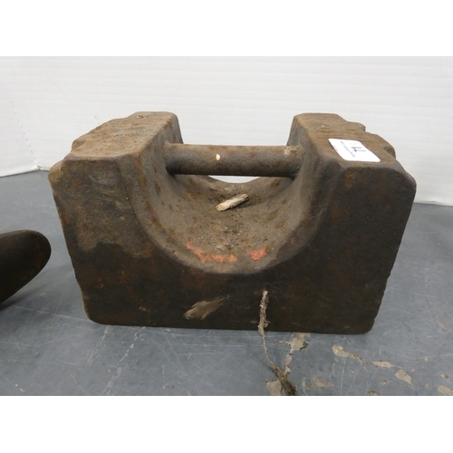71 - Vintage 56lb cast iron weight and shoe lasts. (3)