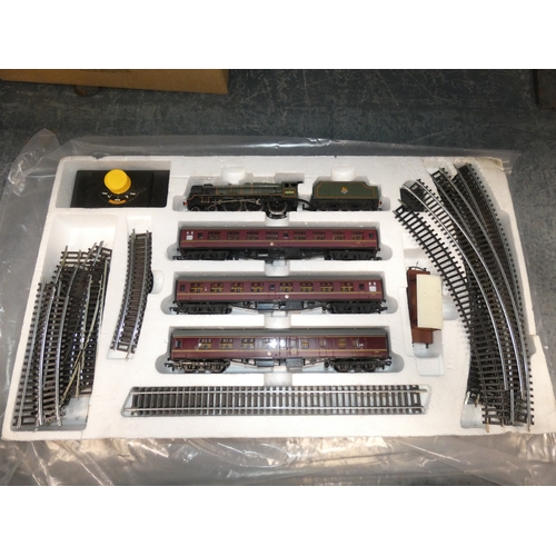 37 - Branch-Line boxed electric train set, another by Mainline of 