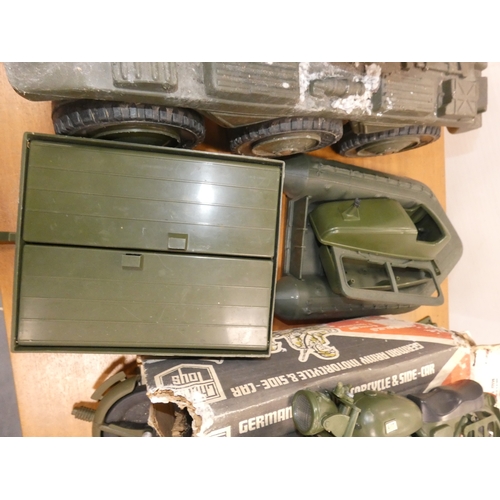 41 - Action Man 