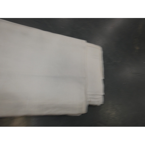 46 - Suitcase of assorted linen and napery.