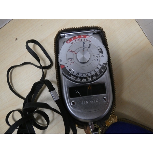 55 - Yashica Minister-D camera, light meter etc.