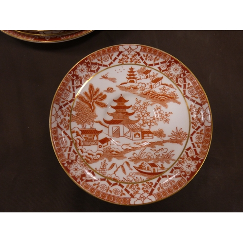 7 - Box of assorted Worcester and Royal Worcester porcelain to include 