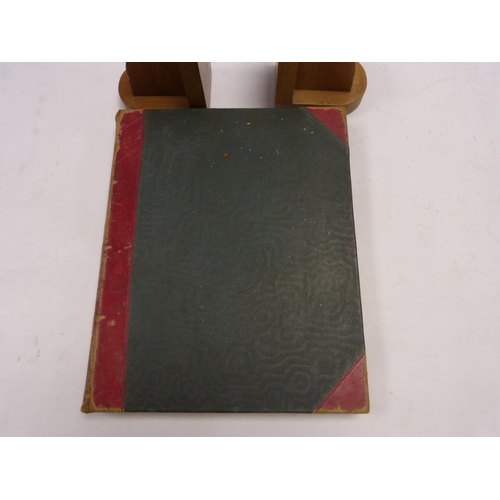 90 - GRATTAN & GILBERT.&nbsp;&nbsp;Gilbert's Modern Atlas of the Earth With Descriptive Letter-Press ... 