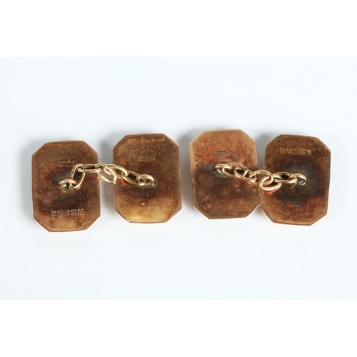 53 - Pair of 9ct gold engraved Gents cuff links, gross weight 2.8g