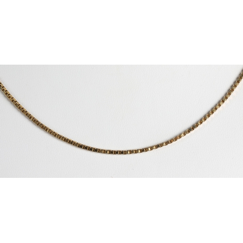 62 - 9ct gold box chain, gross weight 5.1g, 47cm long.
