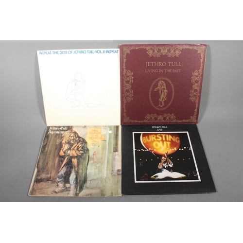 567 - Jethro Tull Living in the Past double vinyl in picture book, Aqualung, Jethro Tull Live and The Best... 