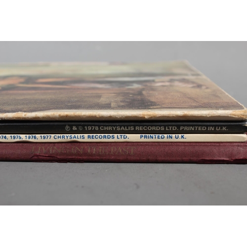 567 - Jethro Tull Living in the Past double vinyl in picture book, Aqualung, Jethro Tull Live and The Best... 