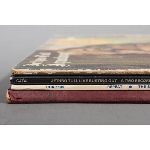 567 - Jethro Tull Living in the Past double vinyl in picture book, Aqualung, Jethro Tull Live and The Best... 