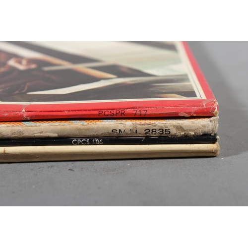 554 - Beatles vinyl records to include Hey Jude UK export cover, Magical Mystery Tour with 24 page colour ... 