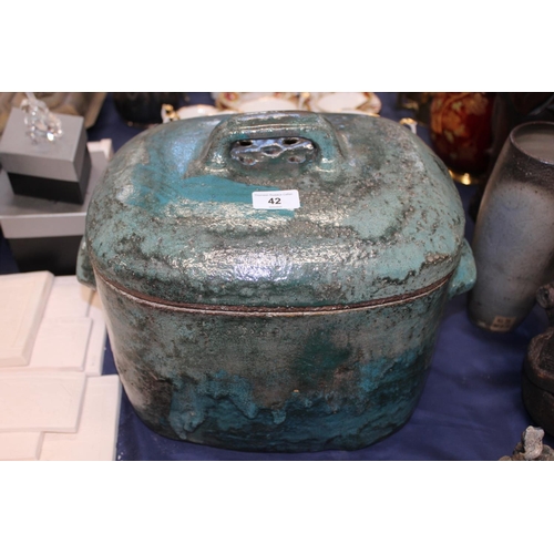 42 - Denise Kate Wren (Australian/British 1891-1979) for Oxshott Pottery, a large pottery bread bin with ... 