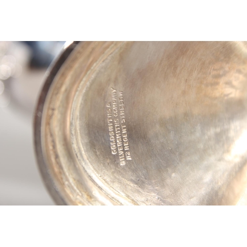 1 - Edwardian silver centrepiece with boat shaped bowl having acanthus leaf scroll handles and raised on... 