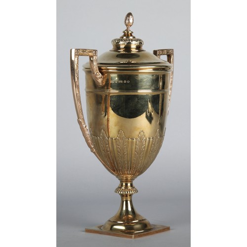 100 - 9ct gold two handled cup and cover of late 18th century style, The Dairy Shorthorn Association 1926 ... 